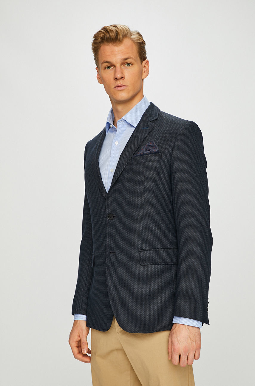 Pierre Cardin - Zakó fotója