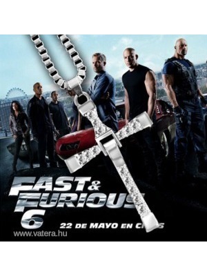 1x Halálos iramban Vin Diesel Dominic Toretto kereszt strasszos nyaklánc divatos férfi ékszer 24 '' << lejárt 774554