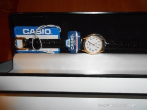 Casio női karóra dobozzal << lejárt 4567100 44 fotója