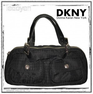DKNY női táska, canvas és bőr kombinációja - 1 Ft-ról!!!! << lejárt 6757714 82 fotója