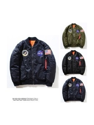 1 db Férfi divatos gallér kabát NASA Print Bomber Jacket Badge hímzett kabát vékony szekció << lejárt 288532