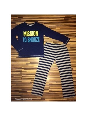 134-es F&F pizsama szett fiúnak rengeteg aukció 1 ft-ról :) << lejárt 824116