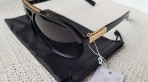 Louis Vuitton napszemüveg << lejárt 7507932 65 fotója