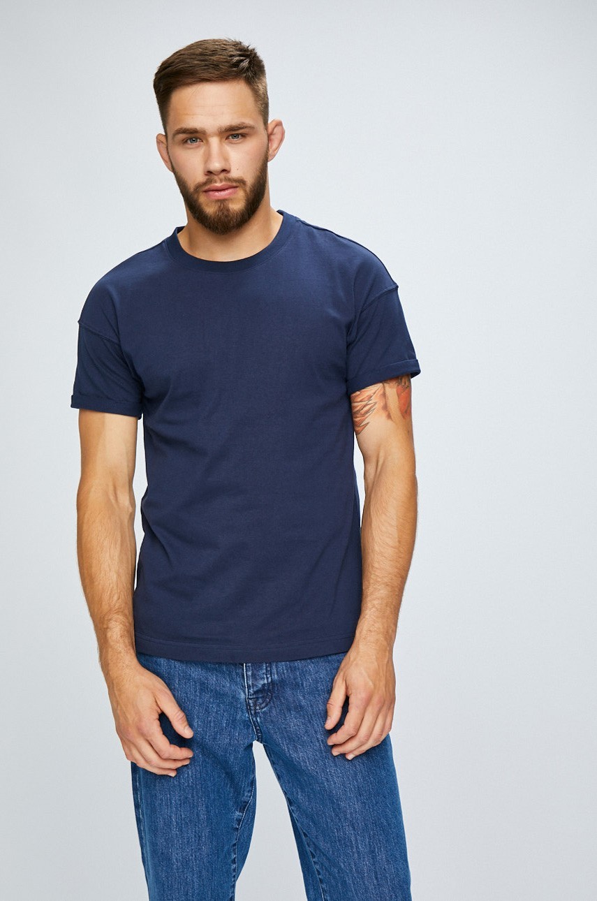 Review - T-shirt fotója