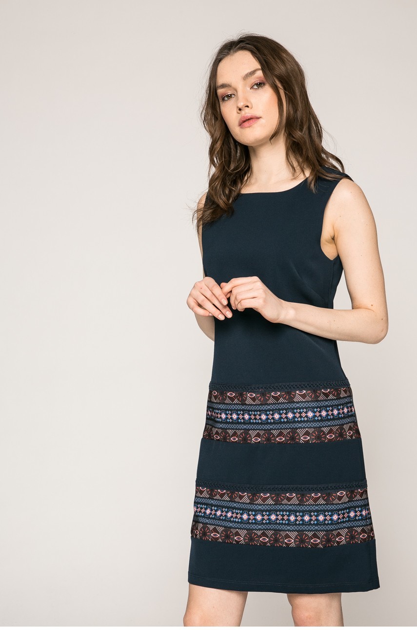 Desigual - Ruha Oliveiro fotója