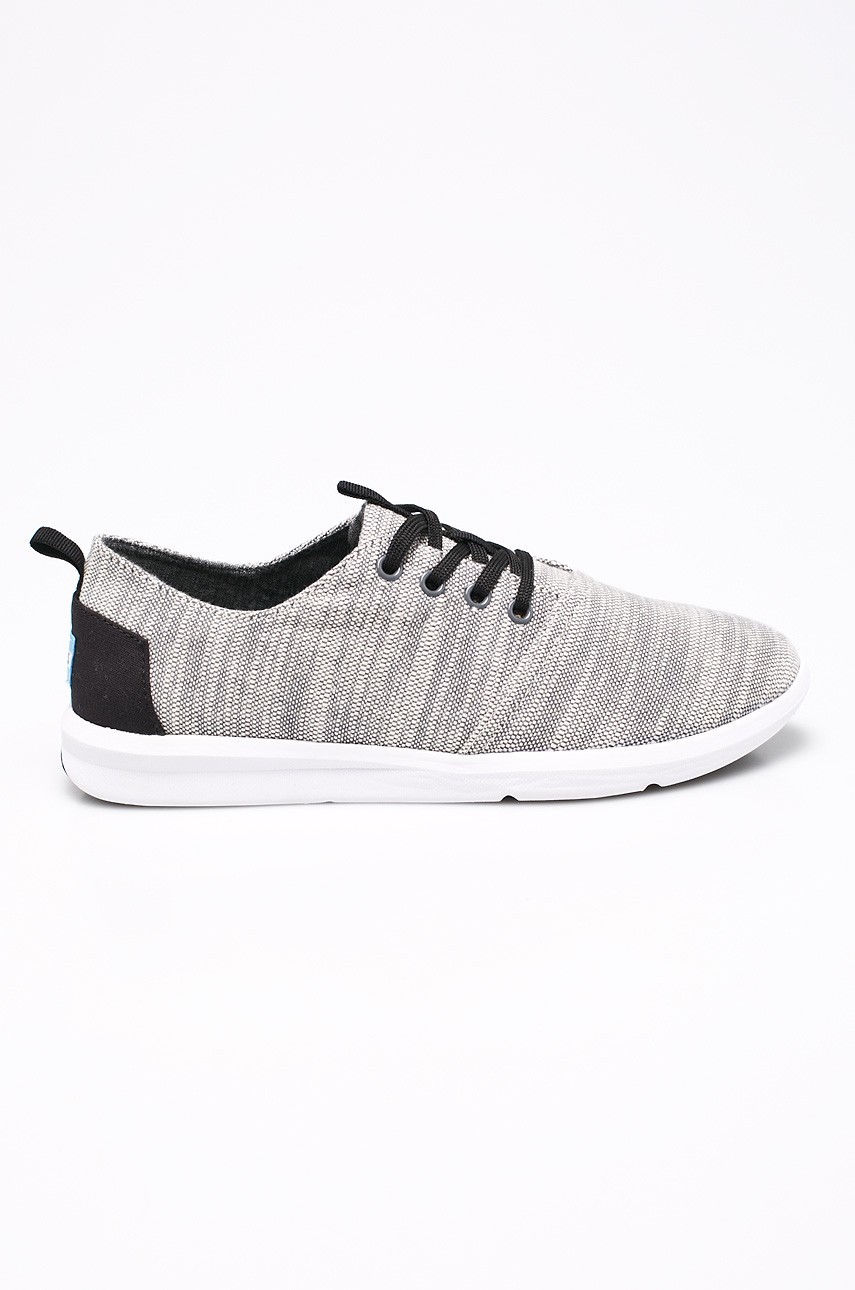 Toms - Cipő fotója