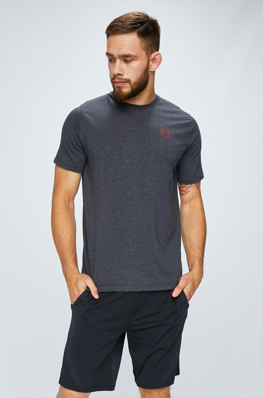 Under Armour - Rövidnadrág fotója