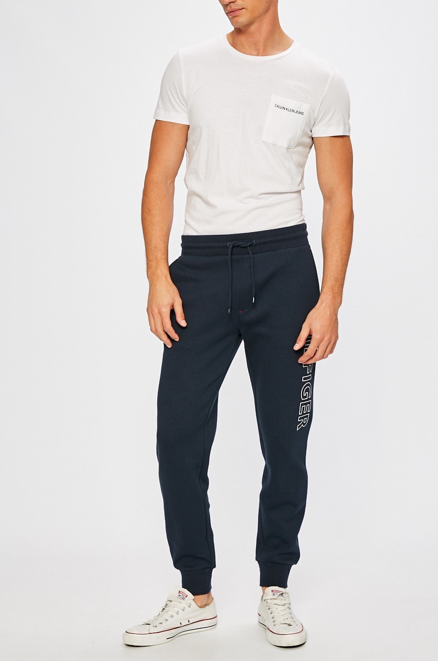 Tommy Hilfiger - Nadrág fotója
