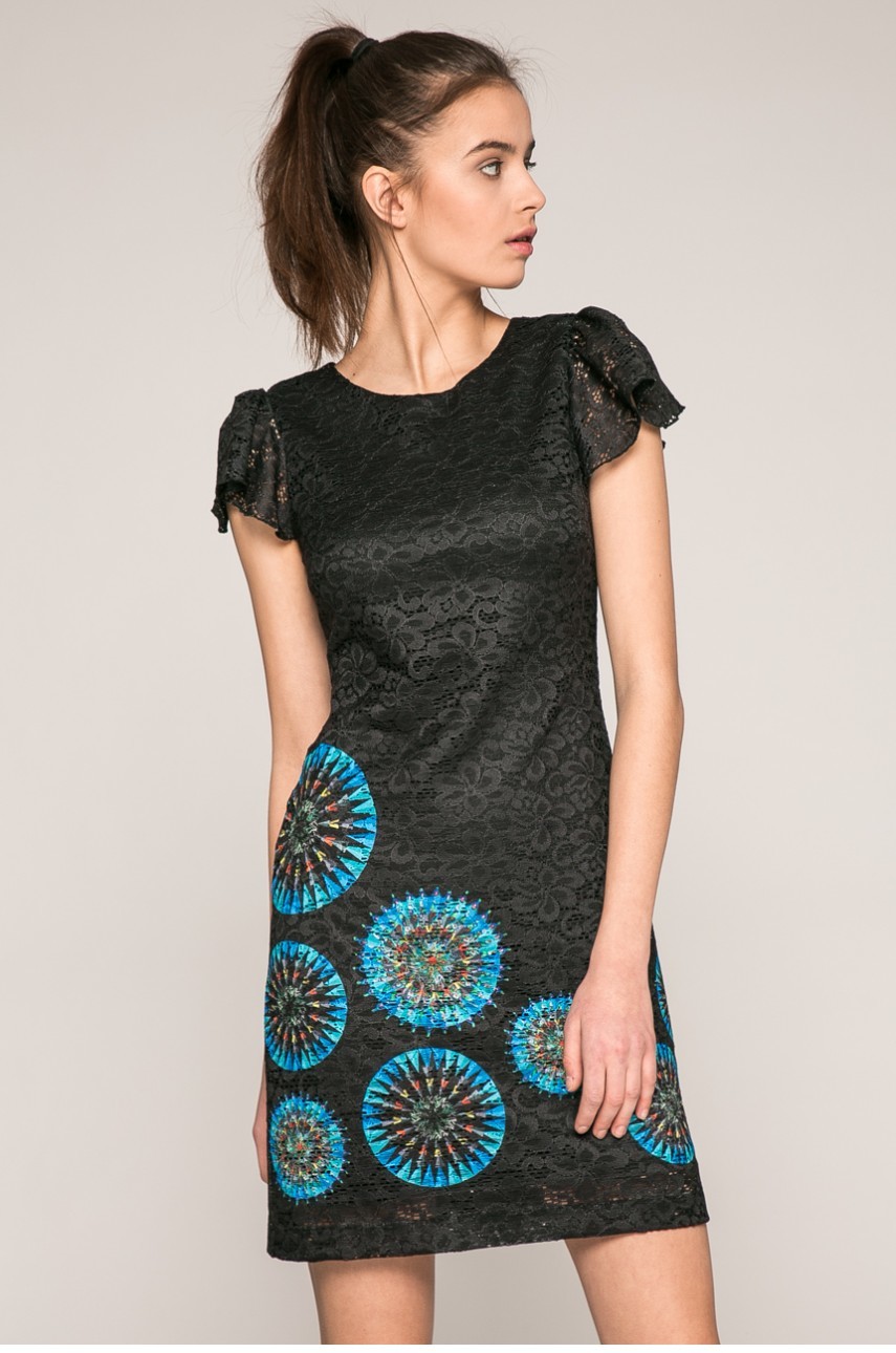 Desigual - Ruha Dafne fotója