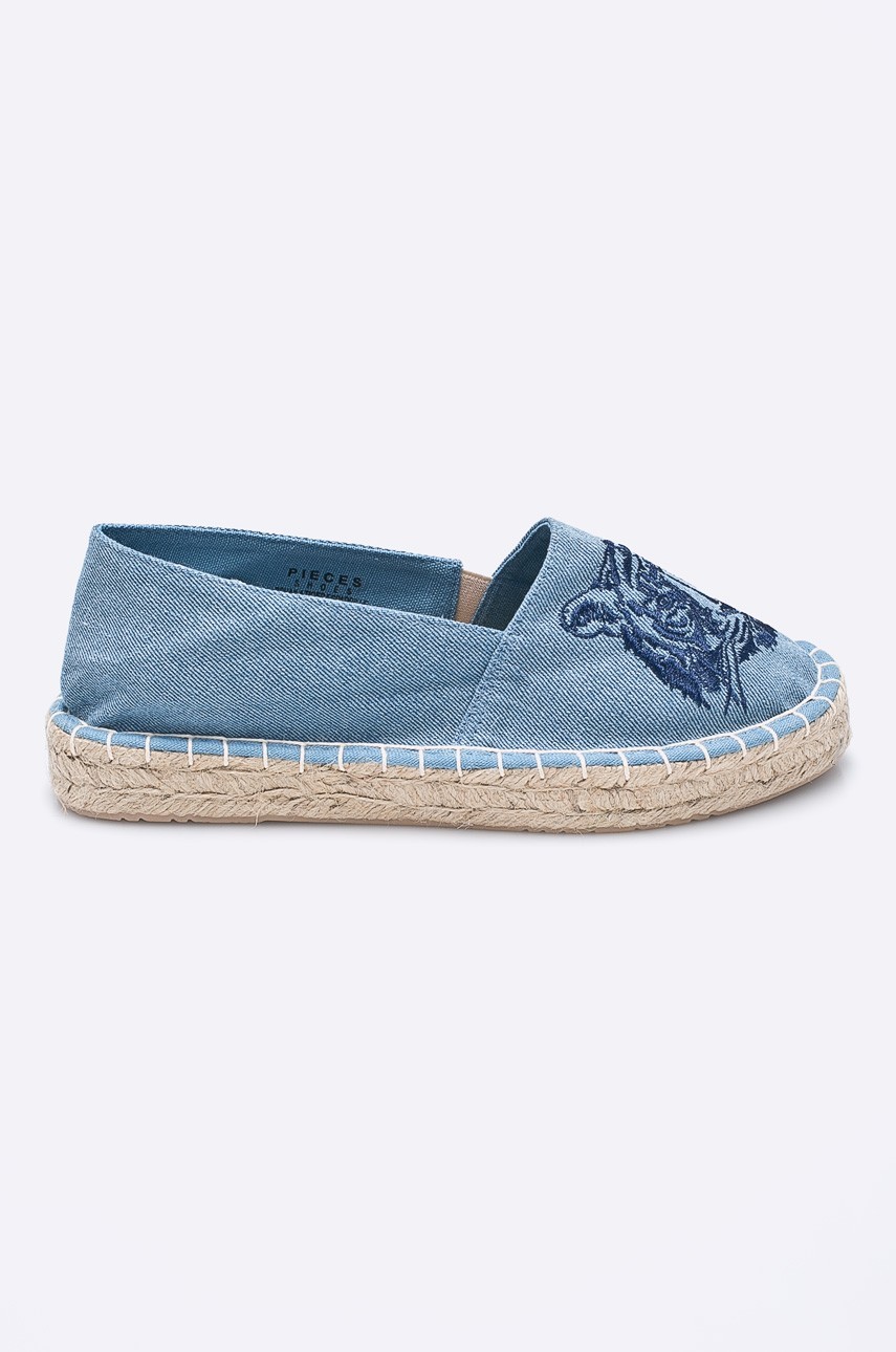 Pieces - Espadrilles fotója