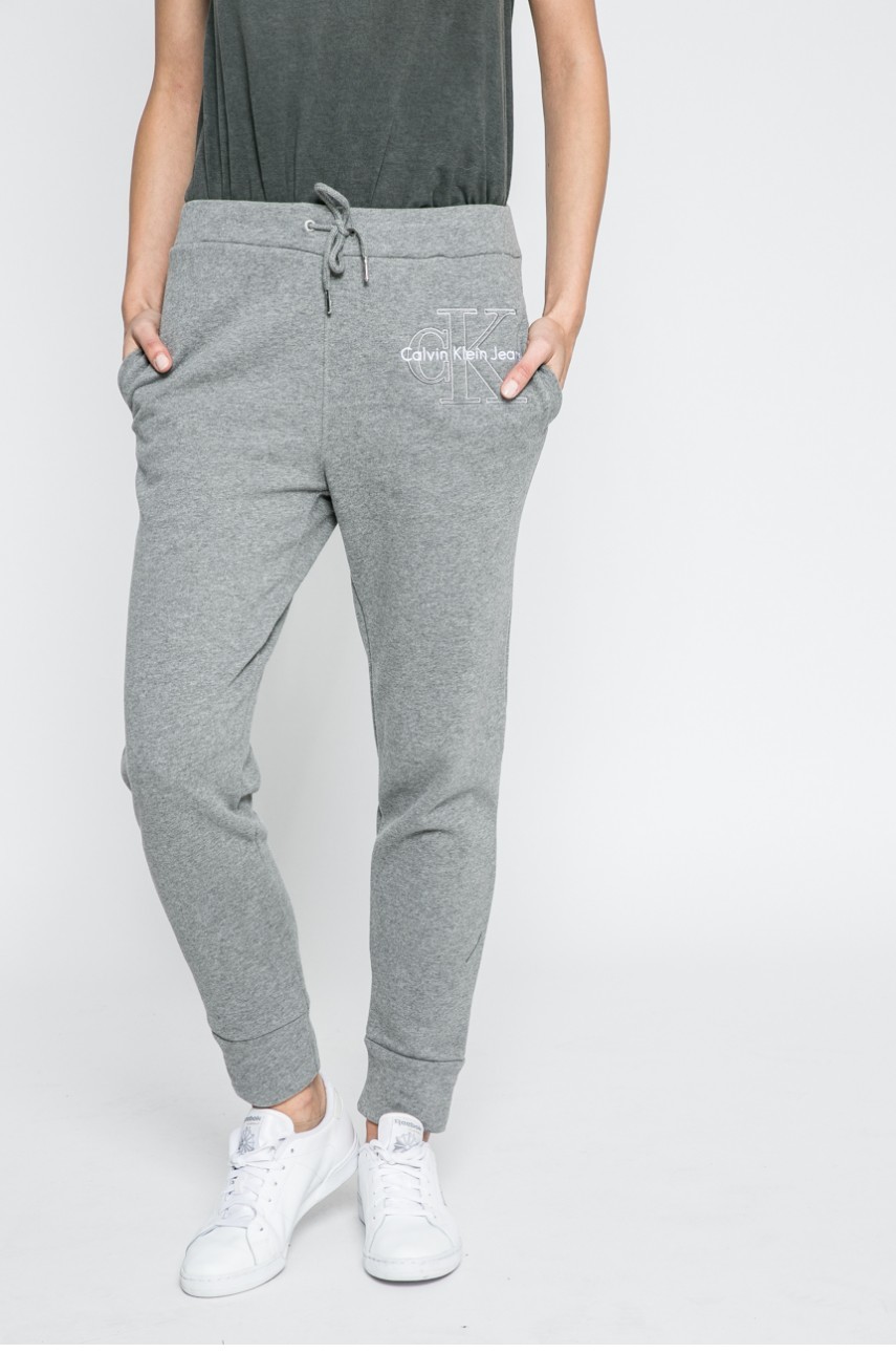 Calvin Klein Jeans - Nadrág fotója