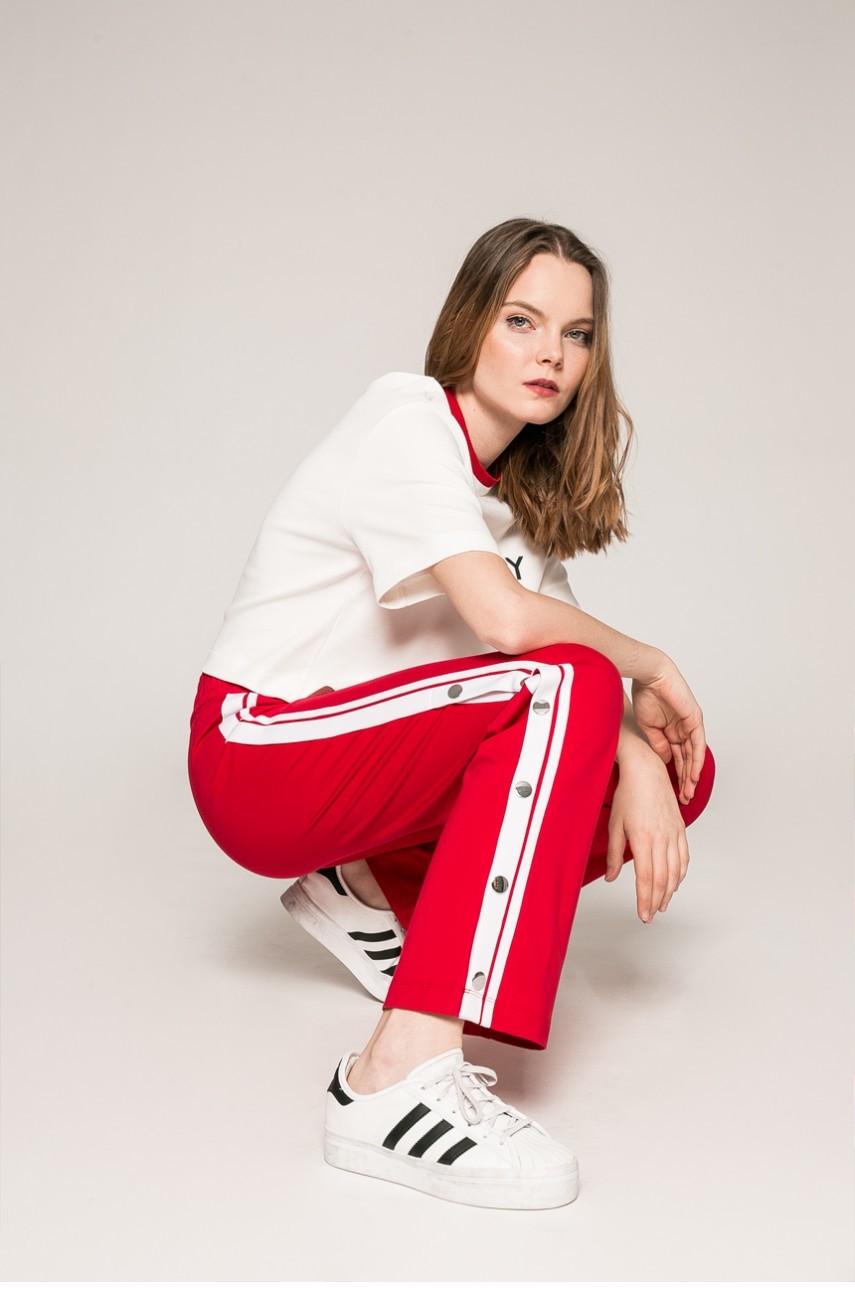 Tommy Jeans - Nadrág fotója