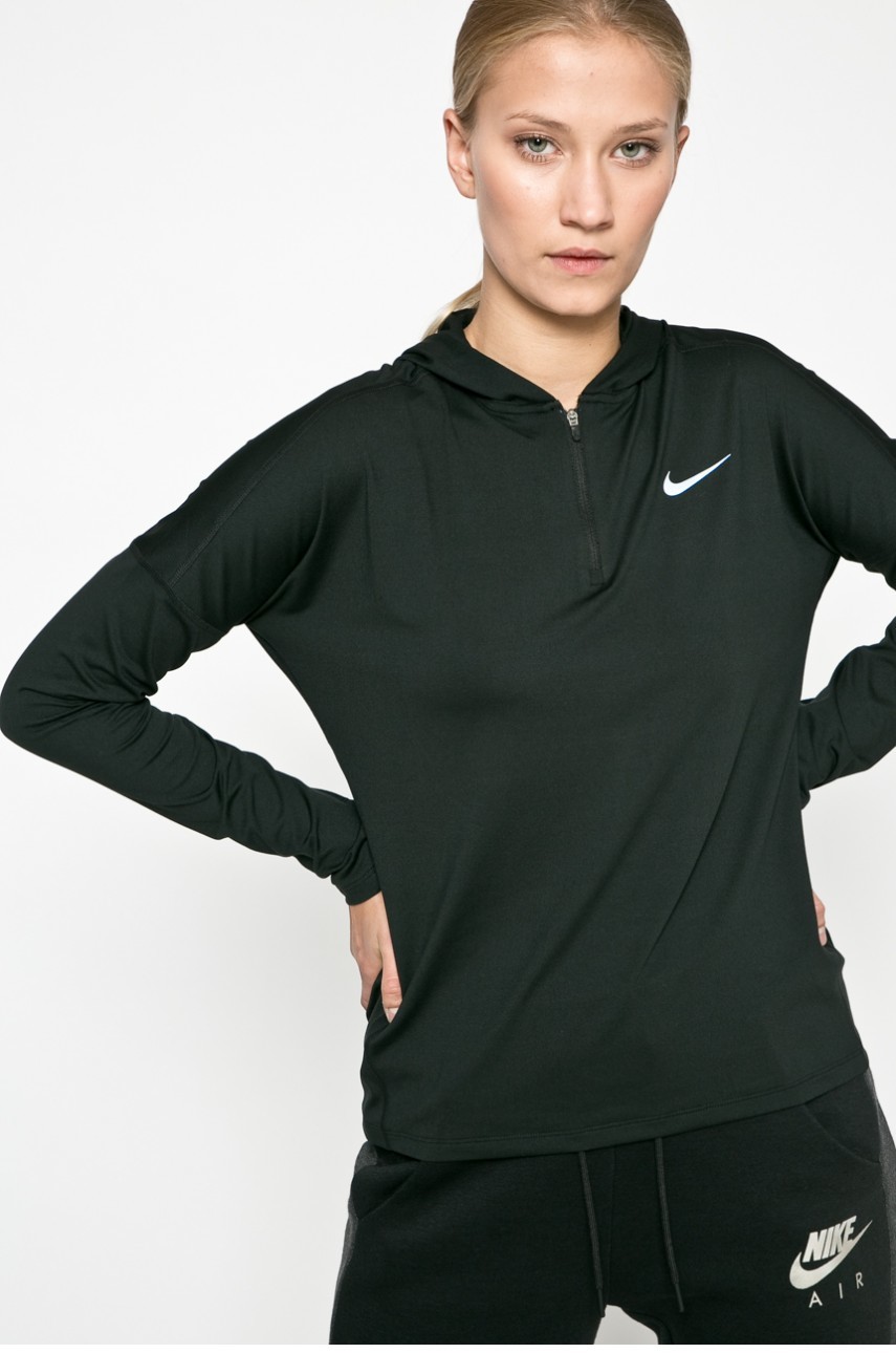 Nike - Felső fotója