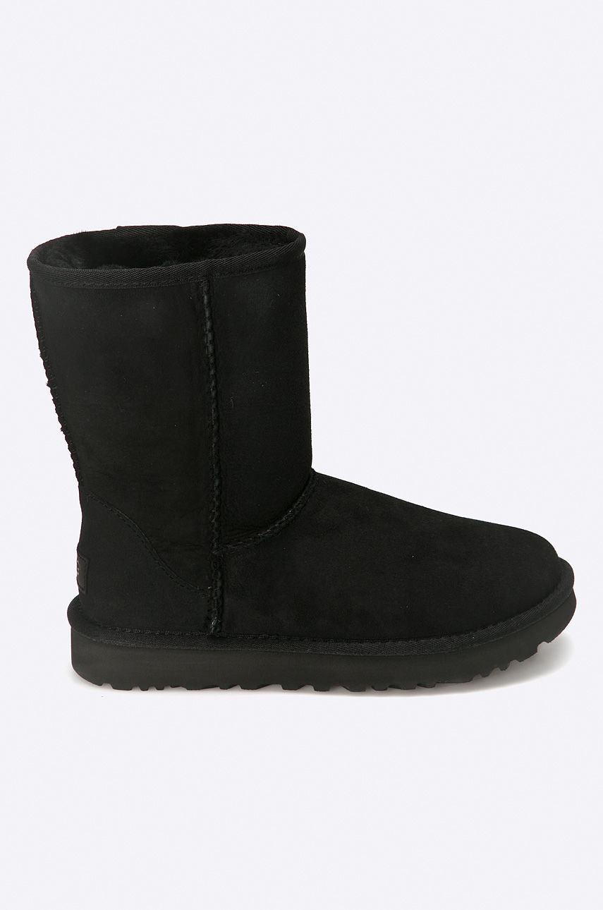 UGG - Cipő Classic Short II fotója