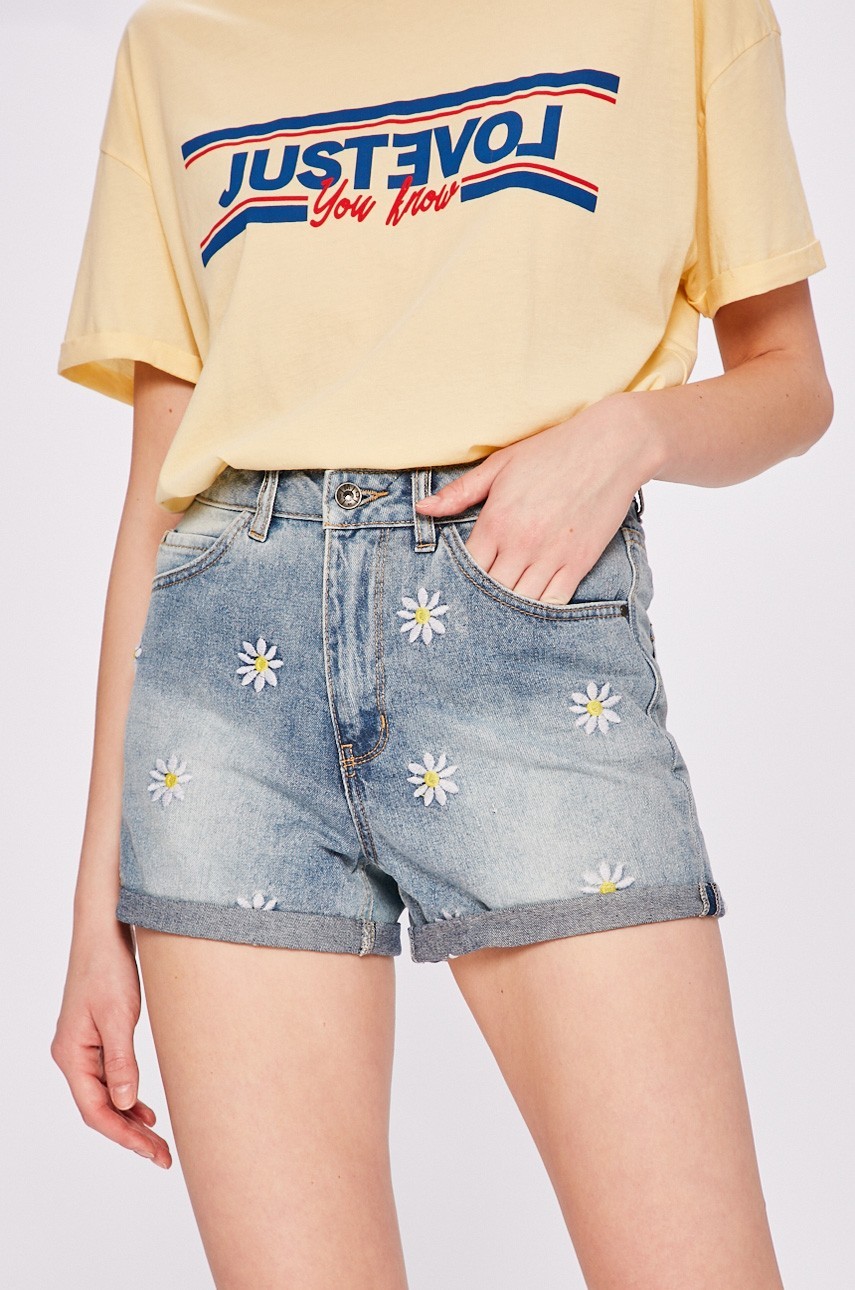 Vero Moda - Rövidnadrág fotója