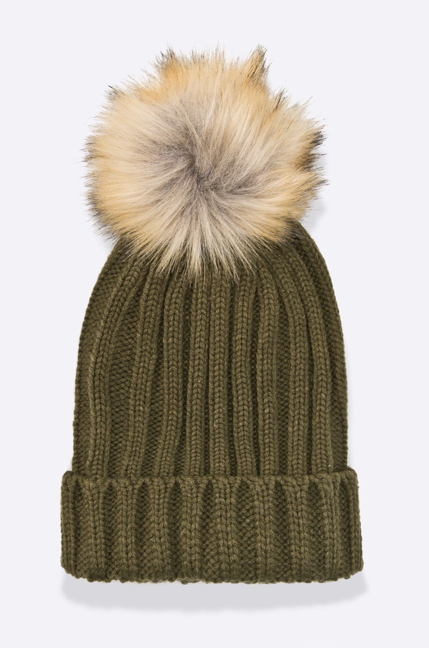 Missguided - Sapka és sál fotója