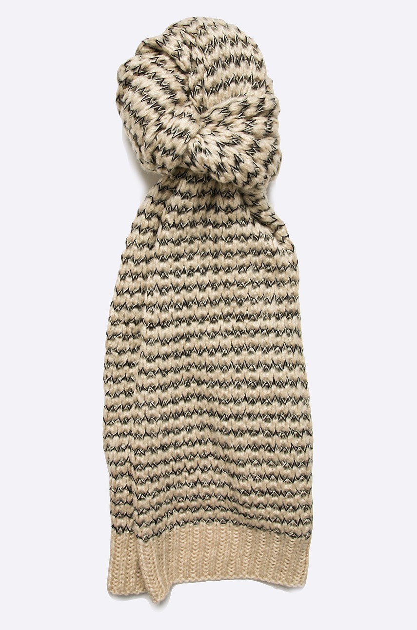 Only - Sál Astrid fotója