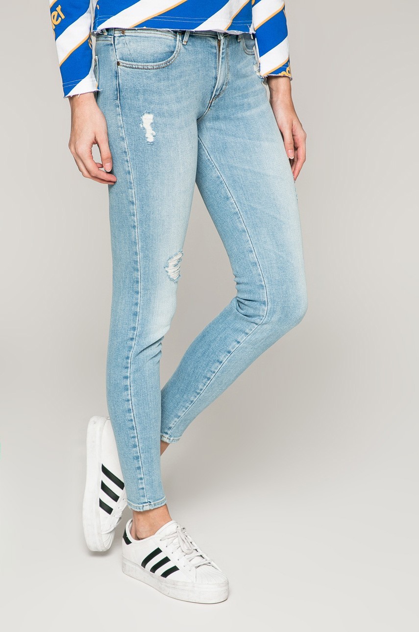 Wrangler - Farmer Fresh Tornado fotója