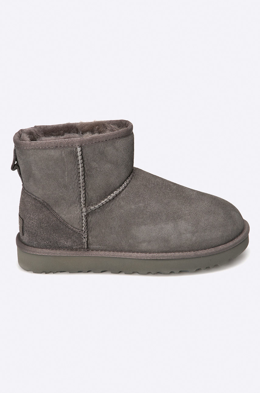 UGG - Cipő Mini II fotója