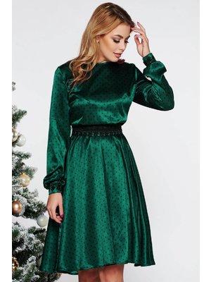 Zöld StarShinerS elegáns harang ruha szatén anyagból hímzett betétekkel és övvel ellátva