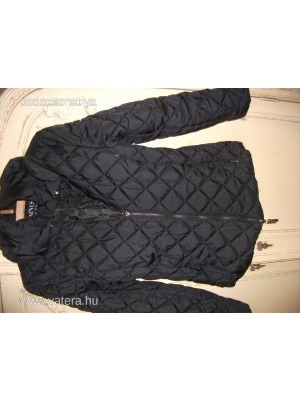 AMNESIA by ÉVA PROKAI remek kis fekete sálgalléros kabátka. most ez is 1ft! << lejárt 260949