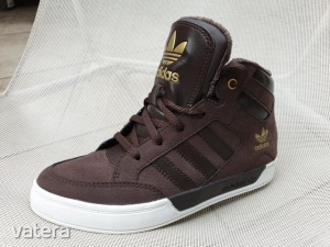 Adidas szuper sötétbarna magas szárú cipő, bakancs Újszerű << lejárt 2031299 87 fotója
