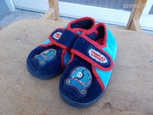Thomas-os benti cipő, akár 1Ft-ért! << lejárt 4624241 25 fotója