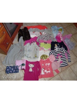 Kislány ruhacsomag 25 darabos 110-116-os << lejárt 498947