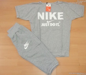 Nike együttes póló+térdnadrág S készletről << lejárt 8095867 4 fotója