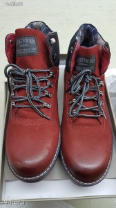Új fiú / férfi Lasocki cipő bakancs 46 -os dobozában eredeti ára 18900 Ft volt << lejárt 1318981 80 fotója