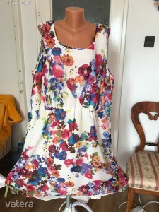 PENNINGTONS női nyári virágos 4x-es ruha eladó leáraztam << lejárt 4985875 8 fotója