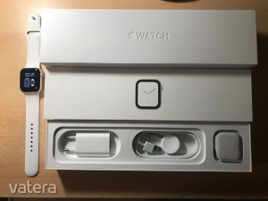 Apple Watch Series 4 40mm Okosóra szinte Új Silver Garanciás ! << lejárt 4040476 69 fotója