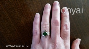 Zöld köves ezüst gyűrű, 925-ös finomságú << lejárt 9514155 90 fotója