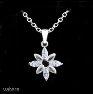 925-ös ezüst jelzésű nyaklánc kristályos virágos medállal << lejárt 6852690 68 fotója