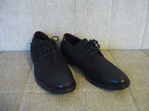Fekete alkalmi cipő fiúnak, 40-es méret << lejárt 331219 94 fotója