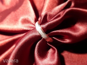 Új Női Alkalmi Nemesacél Karika Gyűrű 1 Forintos aukcióban! << lejárt 7328157 63 fotója