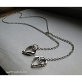 Extra hosszú ezüst nyaklánc, két nagy feliratos szívvel << lejárt 979533