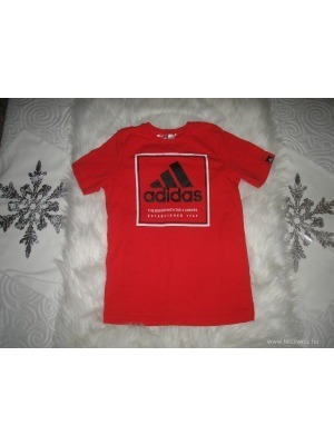 Nagyon szép divatos ADIDAS póló kb. 128-134 << lejárt 917866