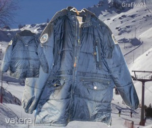 56/58 nagyméretű KIFOGÁSTALAN TÉLI sporthoz eredeti alpinista kabát_magashegyi téli SÍ << lejárt 4096610 32 fotója