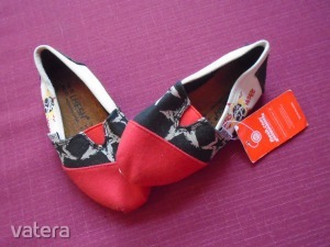Új címkés Vászon balerina cipő 26-os << lejárt 6838198 40 fotója