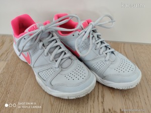 Nike 35,5-es teniszcipő (bth 22,5 cm) - újszerű << lejárt 9396296 31 fotója