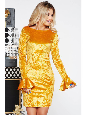 Sárga StarShinerS szűk szabású alkalmi ruha bársonyból fodros ujjakkal << lejárt 136702