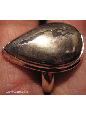 925 ezüst gyűrű 19,5/61,2 mm, pirit+manetit << lejárt 939459