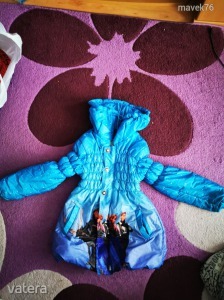 jégvarázsos téli bélelt kabát 6-7 évesre << lejárt 3989505 17 fotója