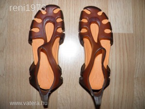 TRIBORD Decathlon víziszandál szandál vízicipő strandcipő 31-es << lejárt 1572406 38 fotója