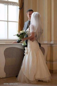Gyönyörű, hibátlan esküvői ruha, menyasszonyi ruha << lejárt 8786281 44 fotója