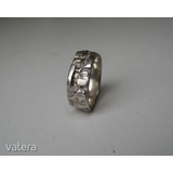 Designer ezüst karikagyűrű gyűrt, rusztikus felülettel -uniszex! << lejárt 713409