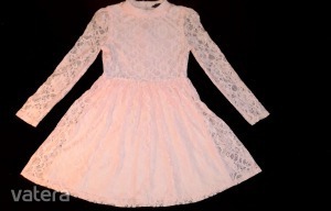 Candy Couture gyönyörű barack színű, virágos csipkés alkalmi ruha 134/140, szinte új << lejárt 3432618 73 fotója