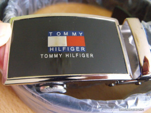 Tommy Hilfiger férfi automata csatos bőr öv << lejárt 8156925 86 fotója
