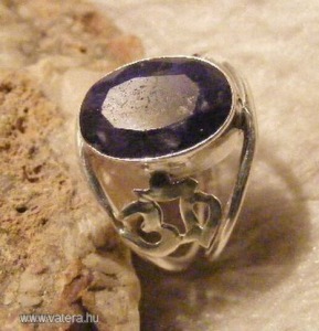 925-ös ezüst gyűrű, zafírral, 19,1/60 mm,OM szimbólum << lejárt 8520901 95 fotója